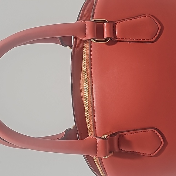 A new day women handbag, Size Medium, Color: Coral - Picture 7 of 10